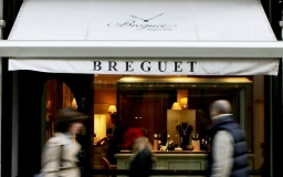 Breguet, знакомьтесь с Сhristian Dior. Модные дома завоевывают рынок дорогих часов